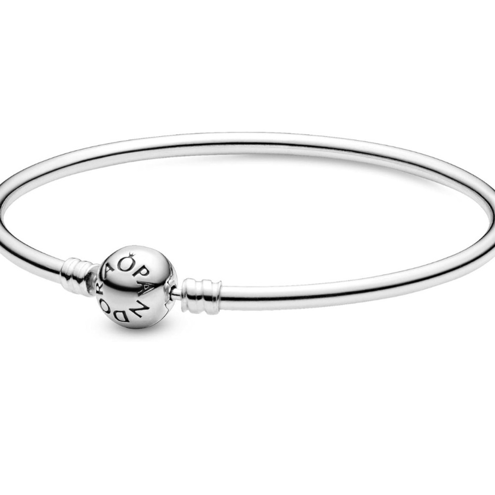 NIB Pandora Sterling Silver Bangle w/Pandora charm - Picture 4 of 7